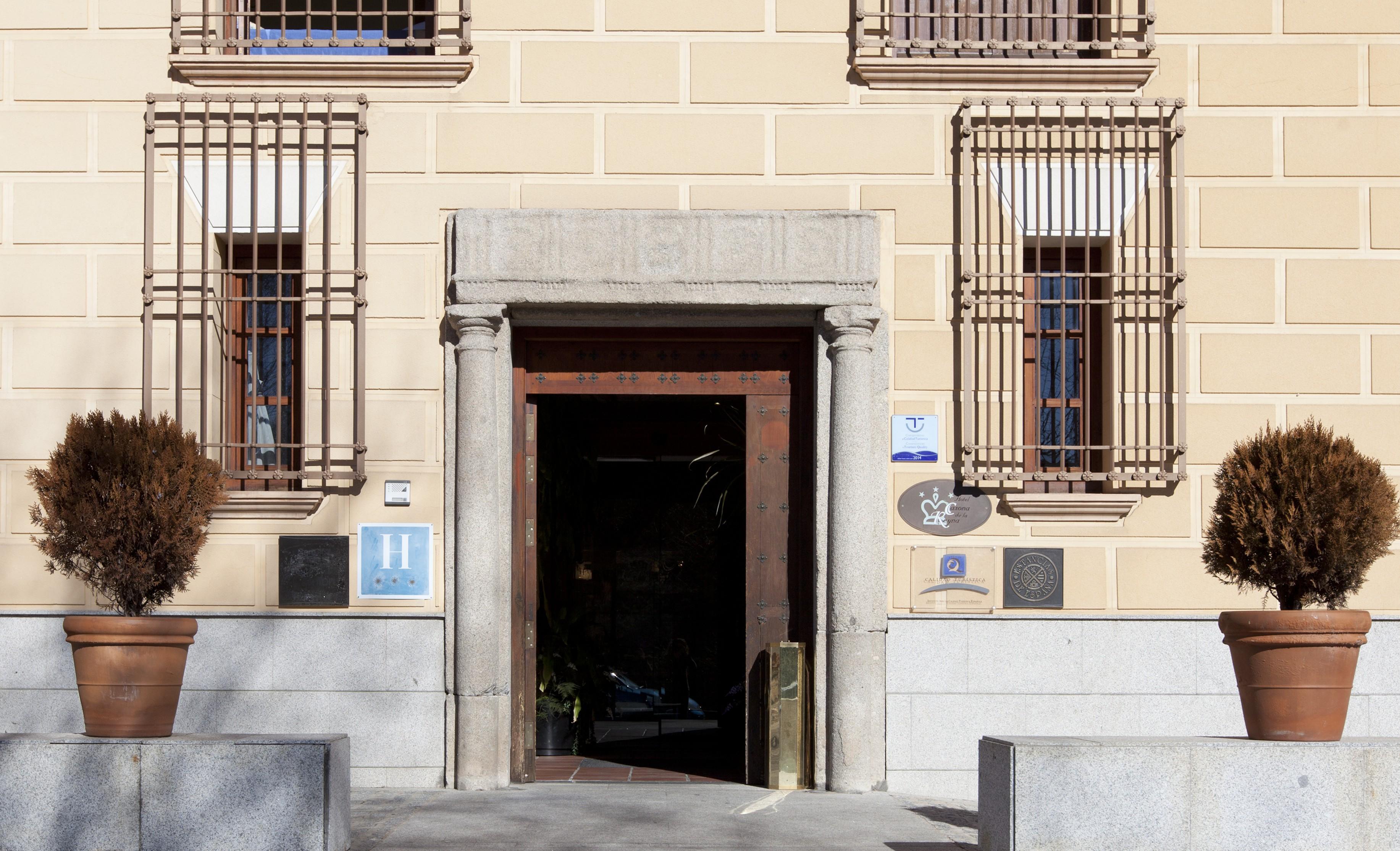 Hotel Casona De La Reyna Toledo Exterior photo